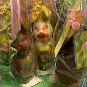 Meet your Posher, Debbie